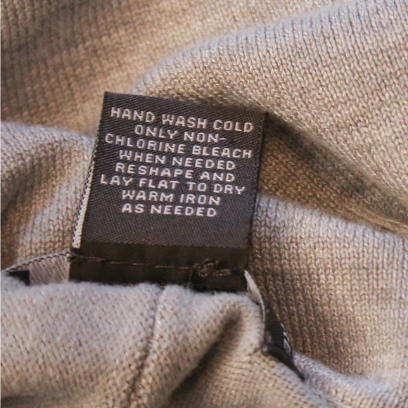 Chelsea & Theodore 1X Light Gray Cowl Neck Tunic Sweater | Plus Size Knit Top - Picture 9 of 9